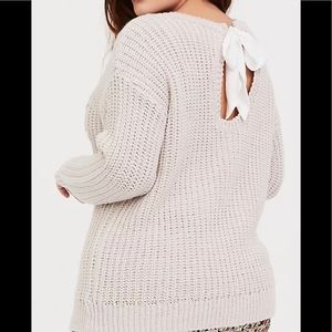 Plus size Ivory sweater